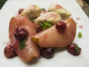 Kuchnia Gdańska: zielone gruszki z kluskami